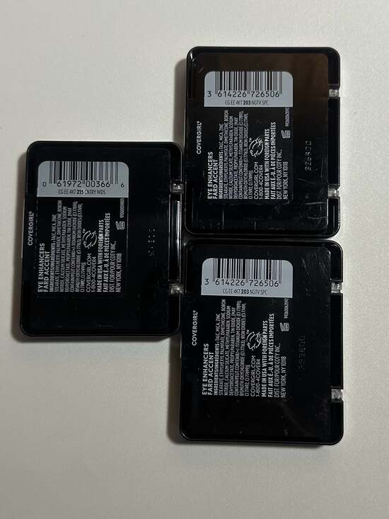 Lot of 3 CoverGirl Eye Enhancers 4-Kit Eyeshadow Palettes, 203 & 215 - Picture 2 of 4